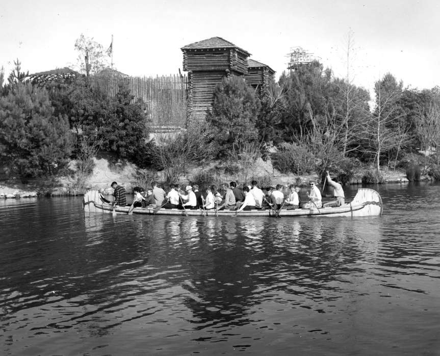 Disneyland 1956 FL2.jpg